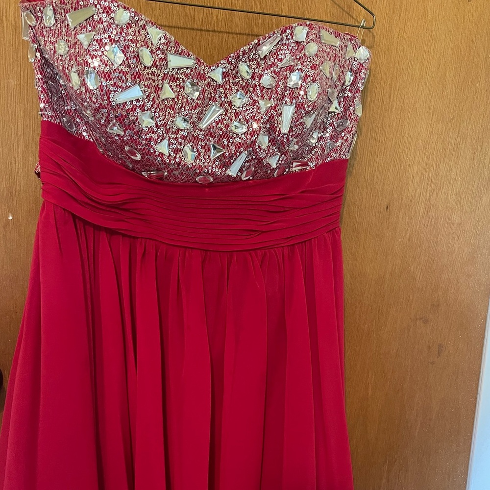 Cocktail dress fushia by Blondie nite size 13 wore once